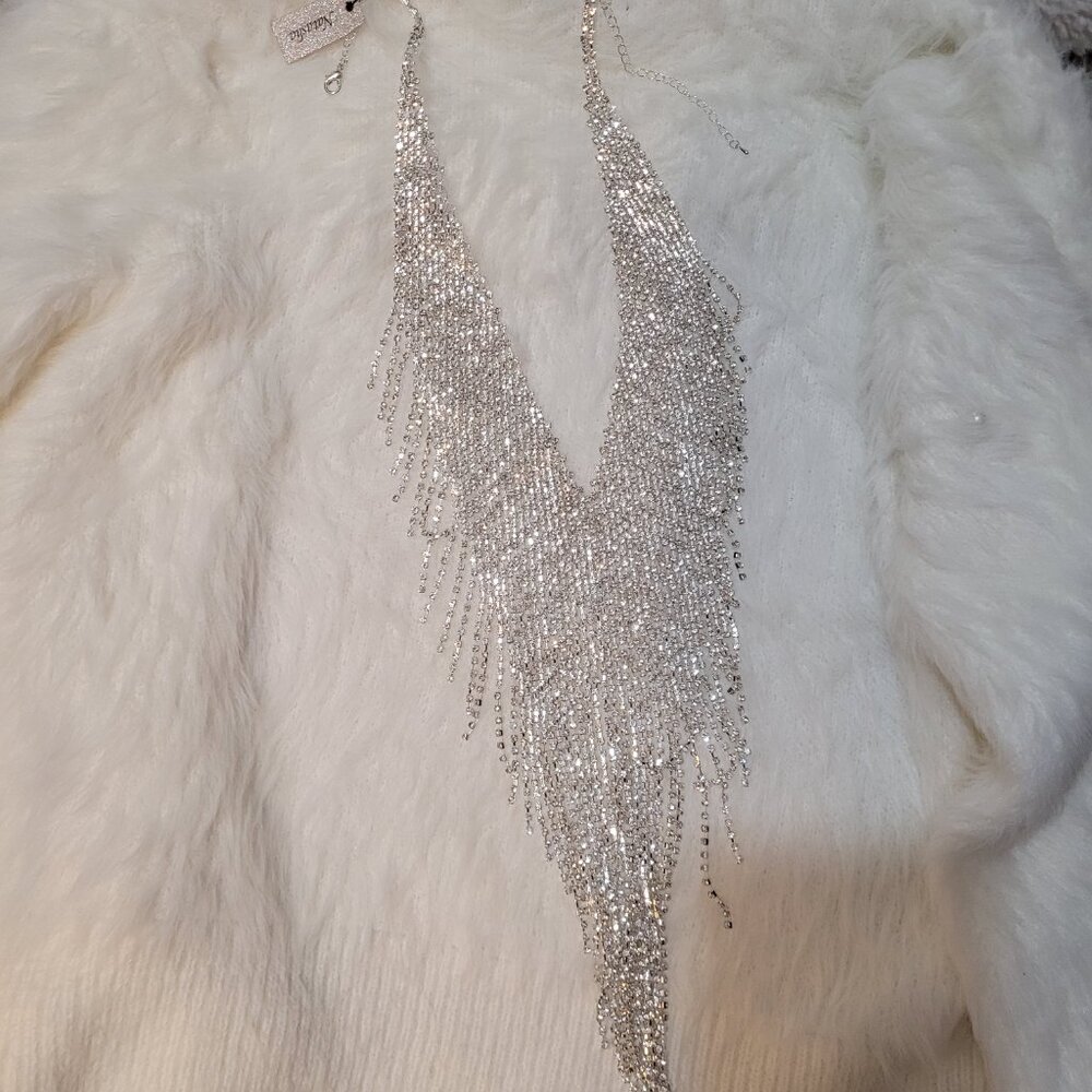 Glamorous Necklace. Statement. Sparkly!✨ Silver tone. Natasha. New. - Picture 4 of 16